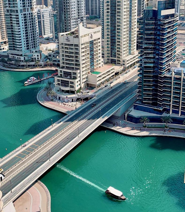5 Star Serviced Apartment With Beach Access In The Heart Of Dubai Marina Free Welcome Gift Box Upon Arrival Eksteriør billede